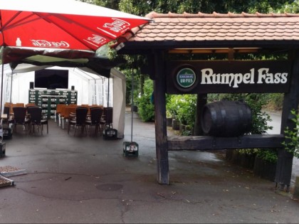 照片: Rumpelfass